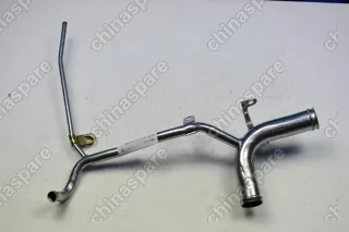 Патрубок водяной отводящий водяного насоса Great Wall Hover H3, H5, Wingle