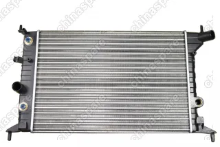 Радиатор системы охлаждения Opel Vectra B 1.6-2.0i 95-