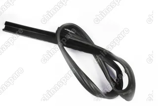 Уплотнитель стекла двери Ford Mondeo III 2000 - 2007