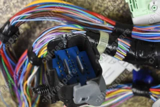 Проводка моторного отсека Ford Ranger