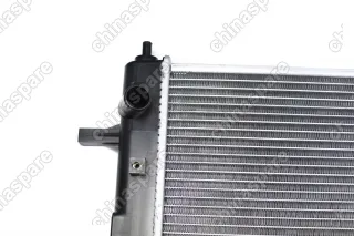 Радиатор охлаждения двигателя (МКПП) Chery Arrizo 7 / Tiggo 2 / Tiggo 4 1.5
