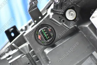 Фара передняя правая (диодная) Haval F7