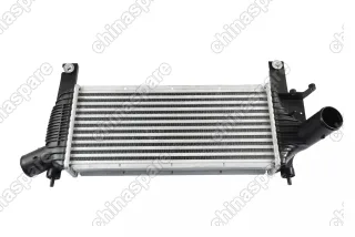 Интеркулер Nissan Navara D40 / Pathfinder R51 2005-2015