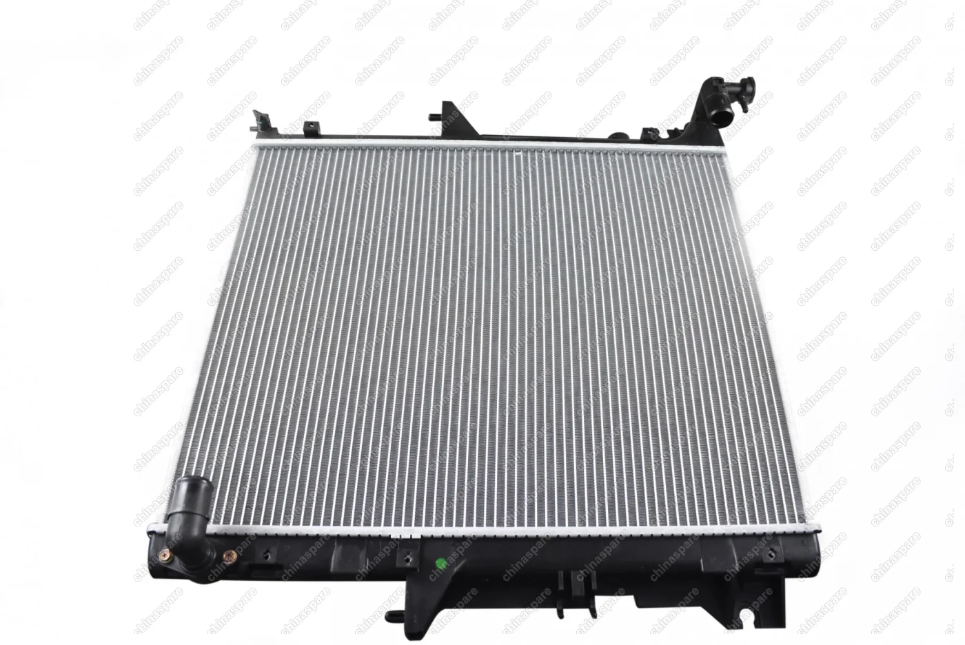 Радиатор охлаждения двигателя Mitsubishi L200 IV / Pajero Sport II 2.5 МКПП