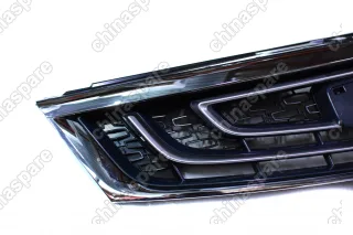 Решетка радиатора Geely Atlas