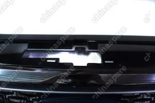 Решетка радиатора Geely Atlas