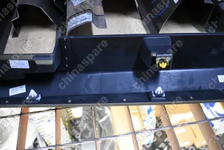 Накладка на порог (наружная) левая Opel Mokka 2012-2019 (Уценка)