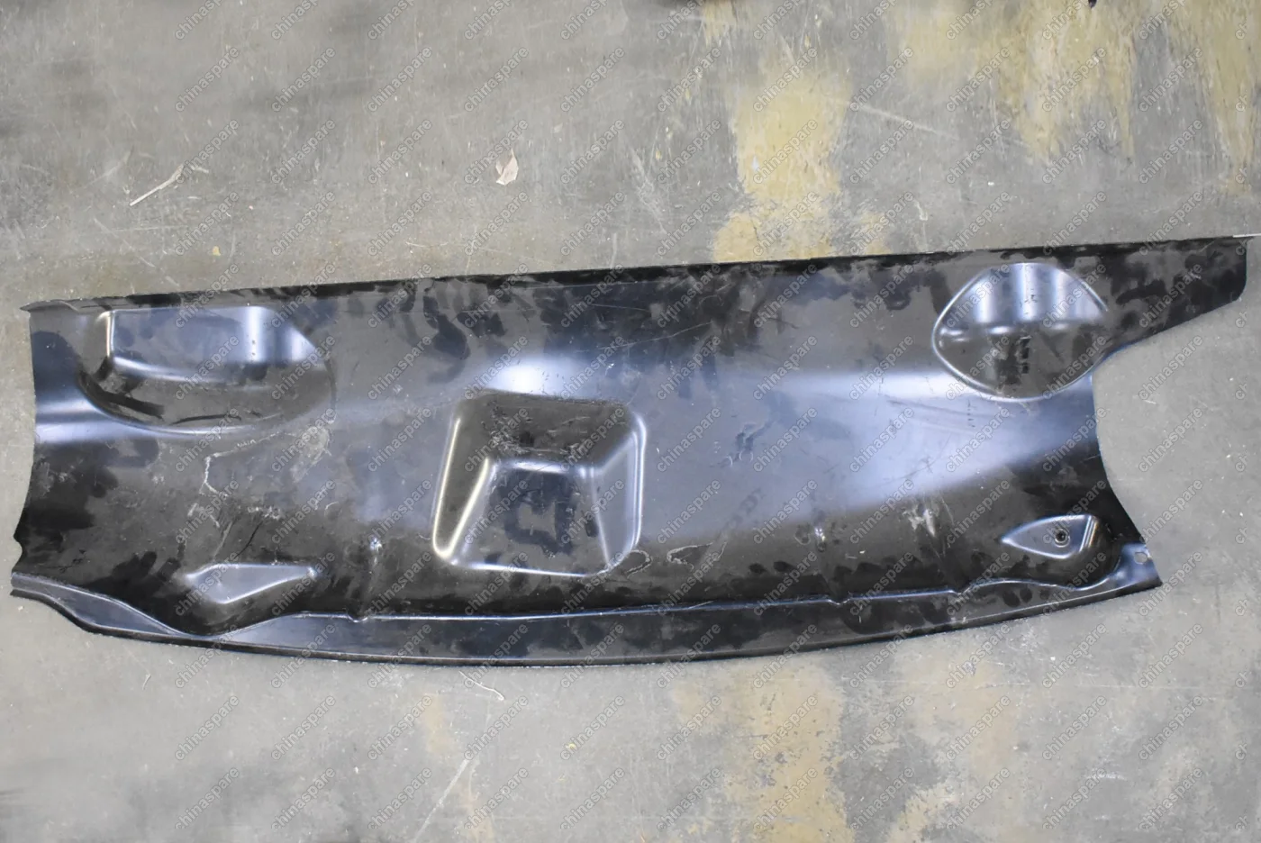 Короб водоотводящий Volkswagen Trasporter T5