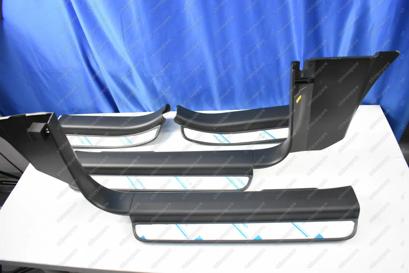 Защитные накладки на пороги дверей Opel Antara (Комплект)