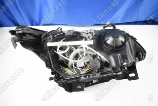 Фара головного света левая BMW 5 E60 (Уценка)