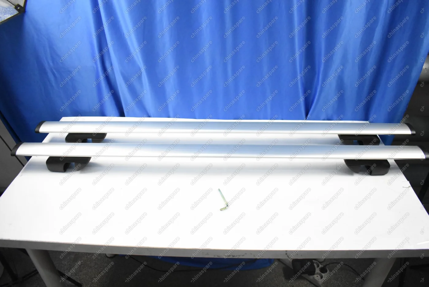 Багажник Chevrolet Niva на рейлинги алюминиевый аэродинамический