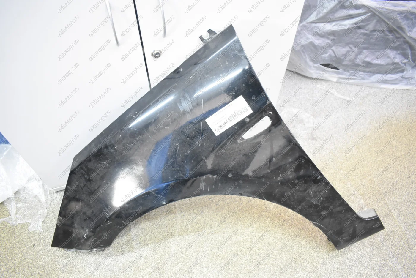 Крыло переднее левое Hyundai Solaris 2010-2017 (Уценка)