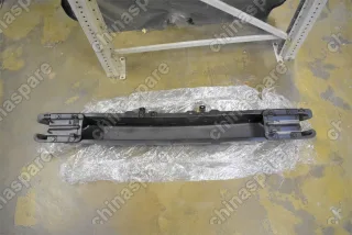 Усилитель переднего бампера Chevrolet Lacetti 2003-2013 / Daewoo Nubira 2003-2007