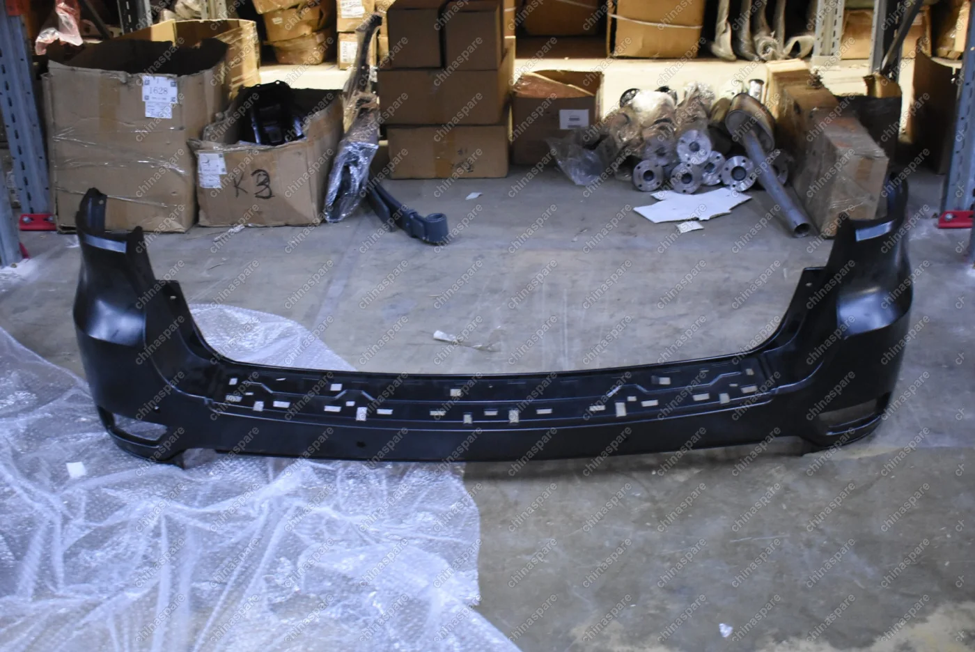 Бампер задний Jeep Grand Cherokee (WK2) 2010- (Уценка)