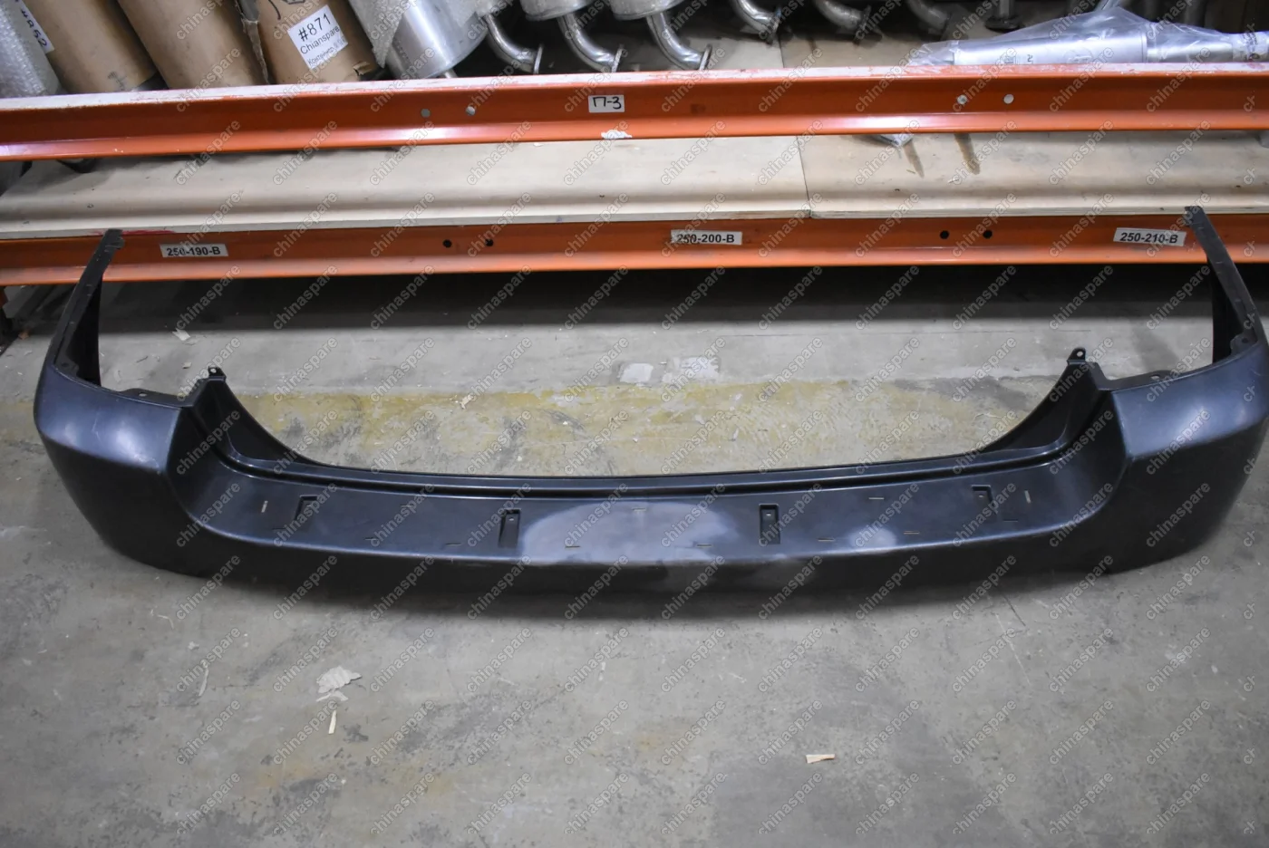 Бампер задний верхняя часть Kia Sportage 2008-2010 (уценка)