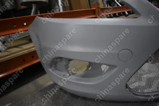 Бампер передний Ford Focus II 2008-2011