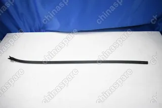 Накладка лобового стекла правая Ford Mondeo IV 2007-2015