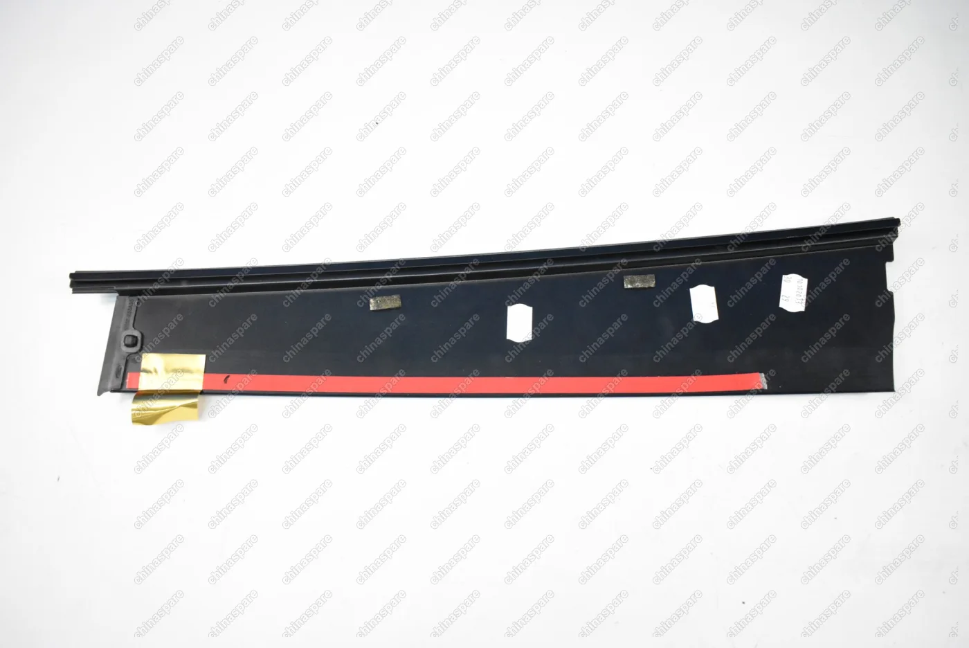 Накладка задней правой двери внешняя Land Rover Discovery IV 2009-2016