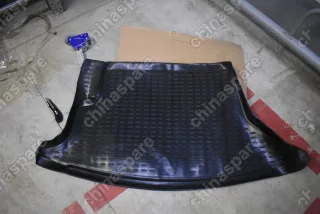 Коврик багажника (резина) Chevrolet Niva