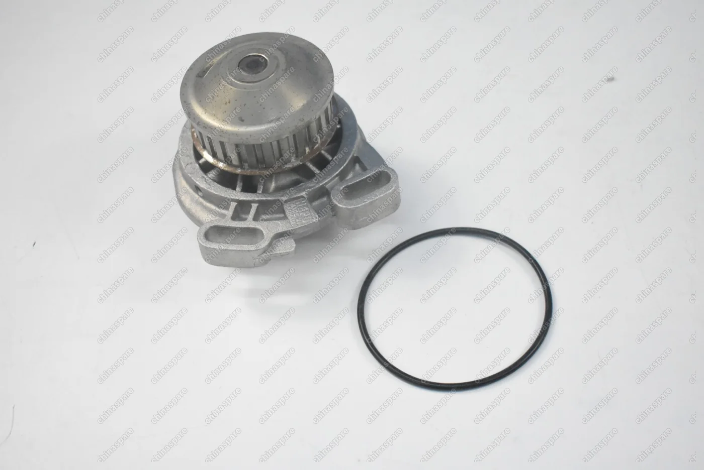 Насос водяной HEPU VAG 100/200/80/90/COUPE/QUATTRO/GOLF/PASSAT/POLO/SANTANA/ 77-01 1.8/1.9/2.0/2.2/2.3