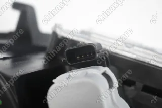 Фара правая Renault Fluence (2010-2017) Ксенон