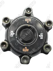 Хаб автоматический (Муфта) включения полного привода (4WD) FR RH/LH Nissan Patrol Y60 (TD42)
