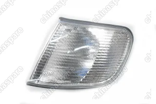Корпус указателя поворота левого (белый) Audi 100 91-94