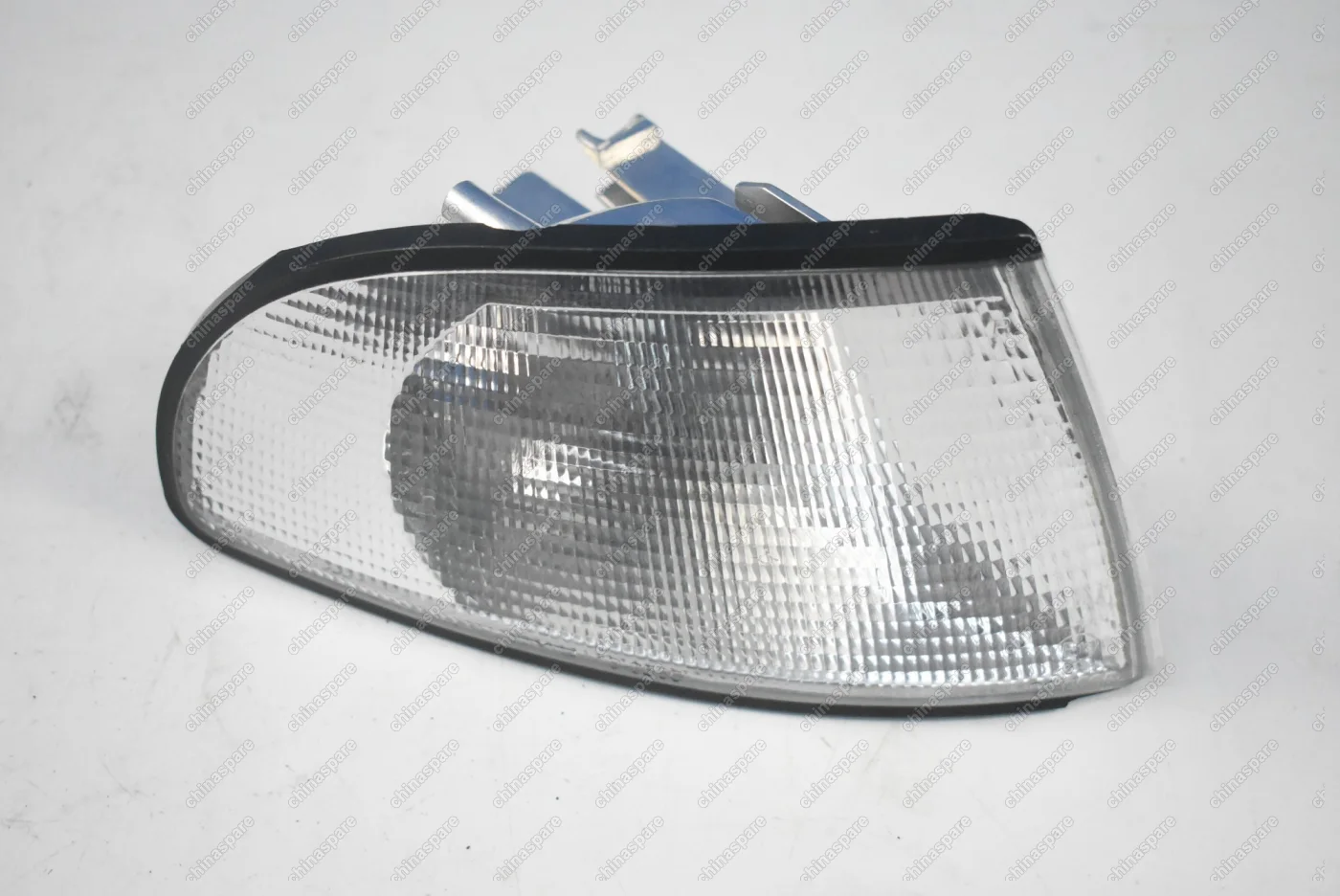 Корпус указателя поворота правый белый Audi A4 B5 94-99
