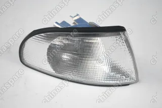 Корпус указателя поворота правый белый Audi A4 B5 94-99