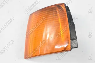 Корпус указателя поворота левого (желтый) Volkswagen Passat B3 88-93