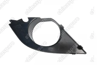 Накладка противотуманной фары левой BMW 5 E60/E61 2003-