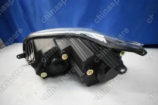 Фара головного света правая Lifan X60 (Без корректора)