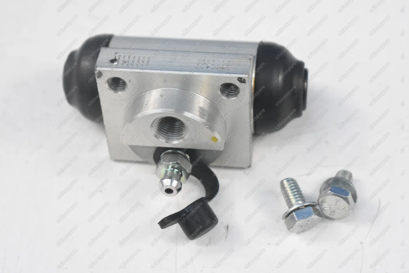 Цилиндр тормозной задний Chevrolet Aveo (T300) Hatchback 03/11- / Chevrolet Aveo Saloon (T300) 03/11-