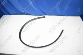 Уплотнитель стекла лобового верхний Mercedes C-Class W203 2000-