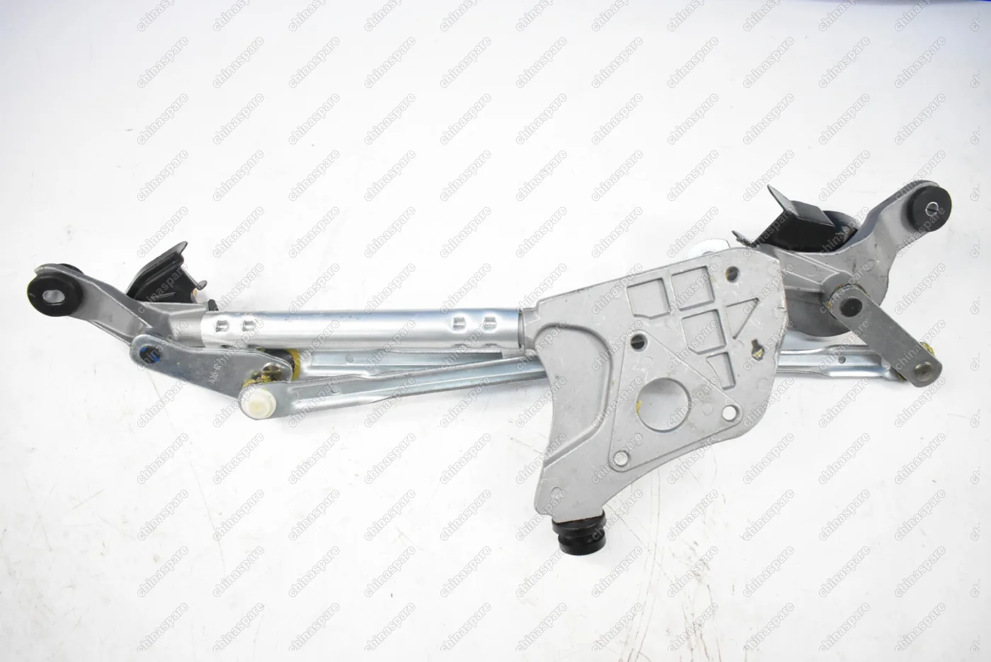 Трапеция стеклоочистителя Chery Bonus 3