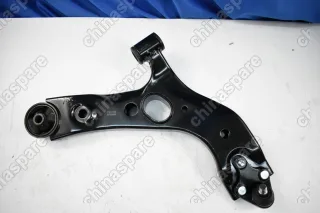 Рычаг подвески передней правый (в сборе с шаровой) Geely Atlas