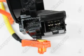 Шлейф подрулевой Toyota Land Cruiser 100 98-07