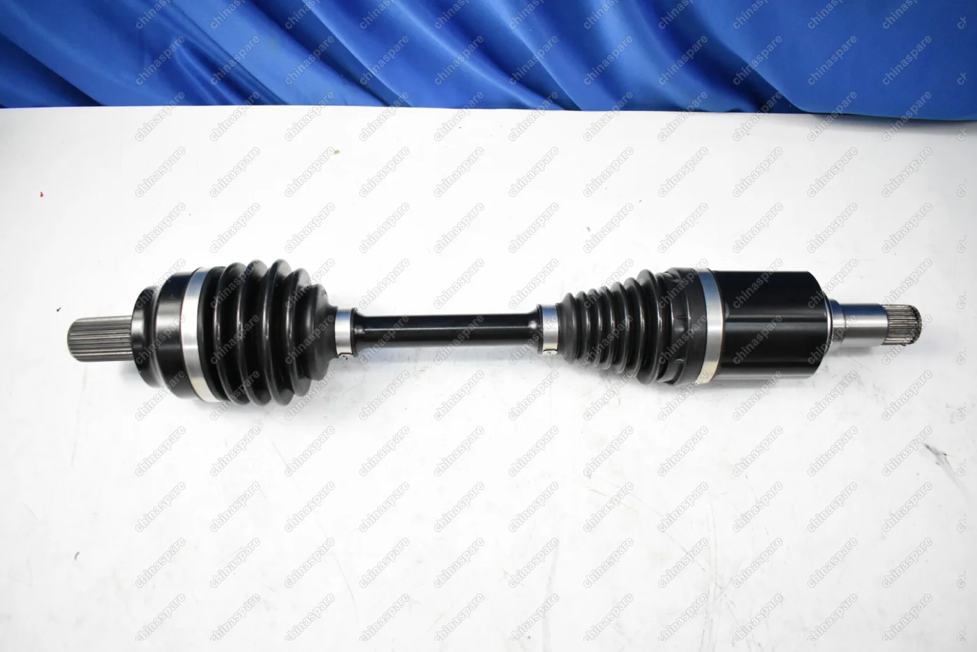 Привод передний правый Mercedes-Benz S-Klasse W221