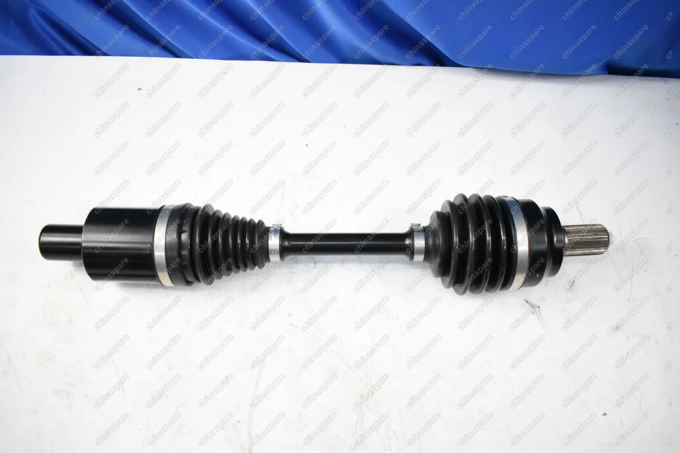 Привод передний левый Mercedes-Benz S-Klasse W221