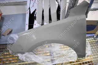 Крыло переднее левое DongFeng H30 Cross (уценка)