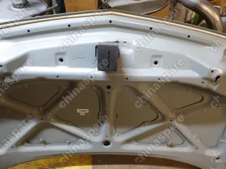 Капот Geely MK Cross (уценка)