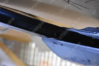 Дверь передняя правая Geely Atlas (уценка)