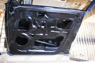 Дверь передняя правая Geely Atlas