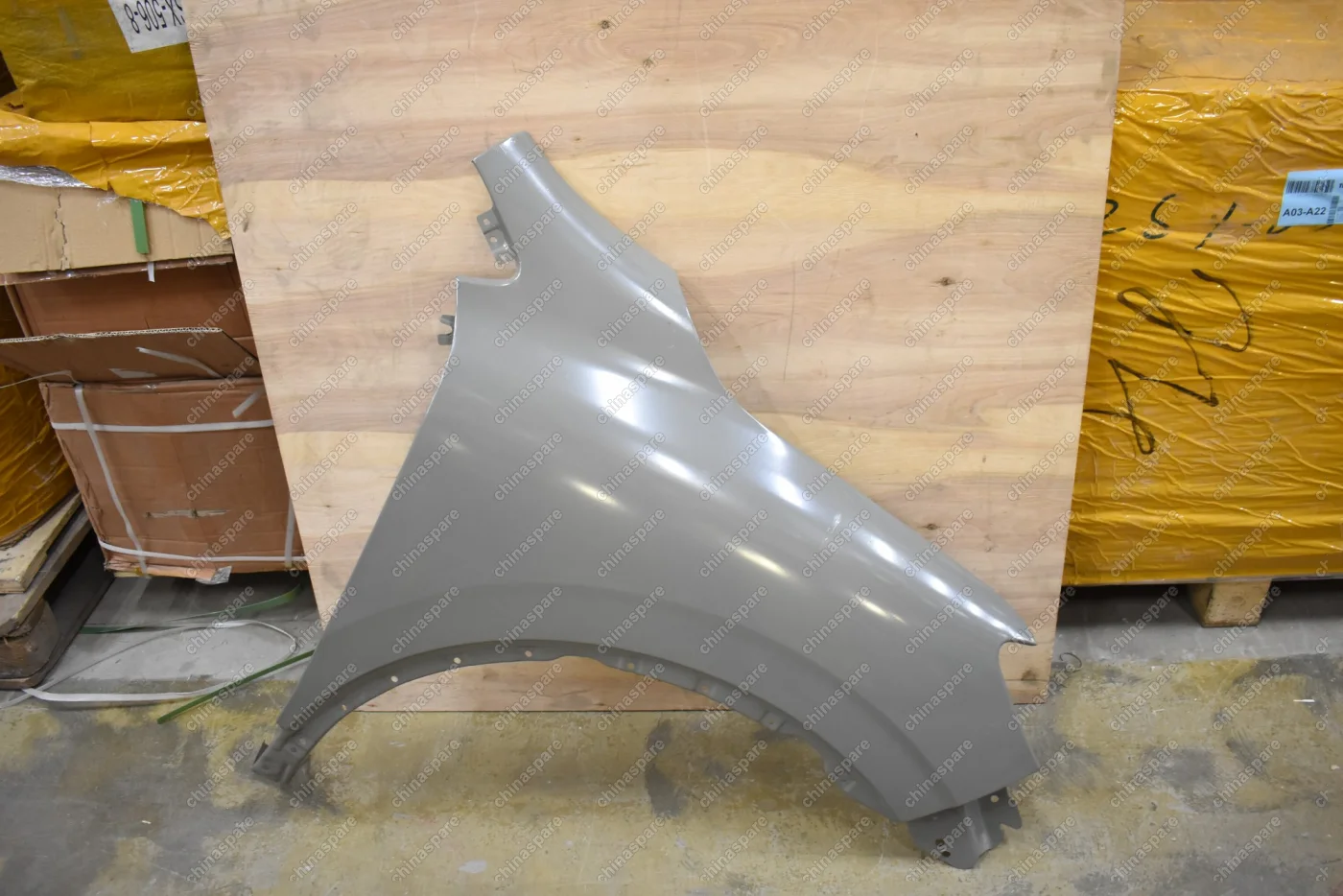 Крыло переднее левое Renault Kadjar 2015- (уценка)