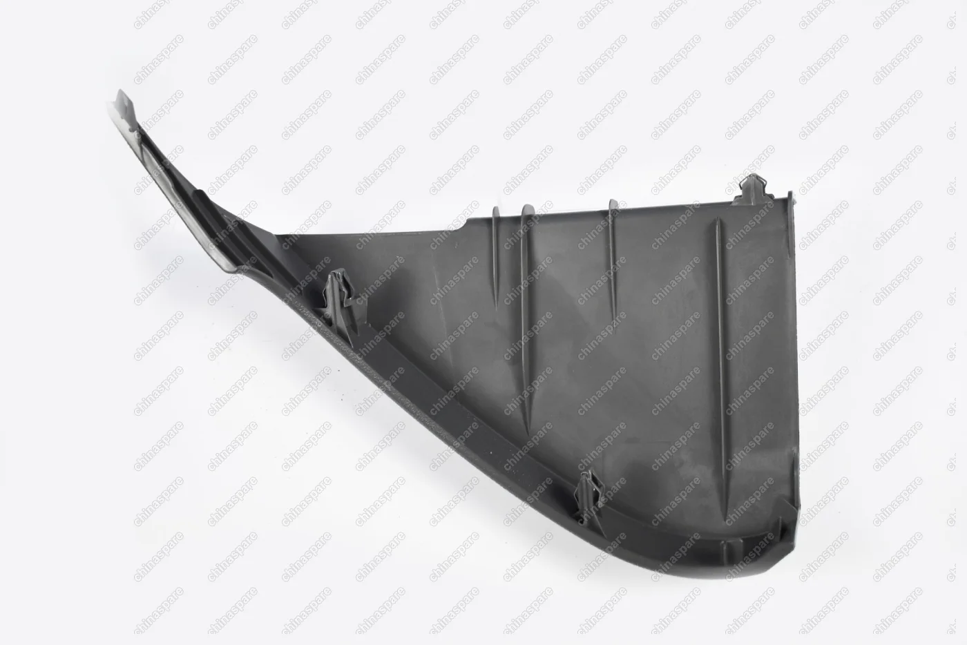 Накладка декоративная правая (торпедо) Ford Focus II 2008-2011