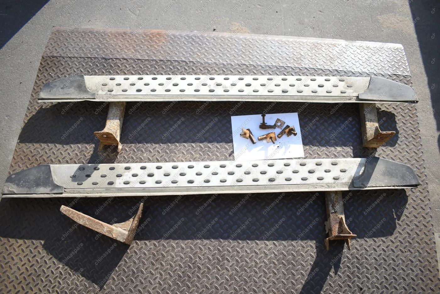 Подножка декоративная (Комплект) Great Wall Hover H3, H5 (Новая рама) (уценка)