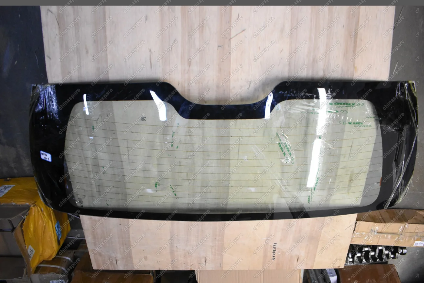 Стекло пятой двери JAC Refine