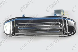 Ручка двери задняя левая Mitsubishi Pajero 97-99