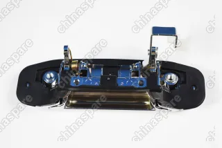 Ручка двери задняя правая Mitsubishi Pajero 97-99