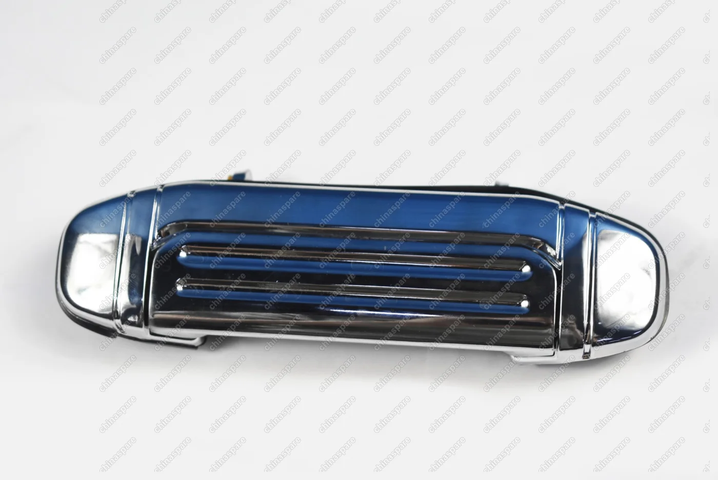 Ручка двери передняя правая Mitsubishi Pajero 92-98